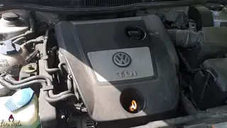 Blonde Takes Bareback Ride in Stranded Car
