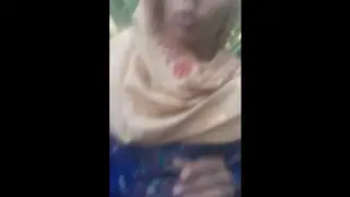 Curvy Indian MILF Takes a Stranger Outdoors in POV