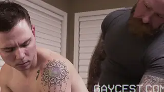 Tattooed Daddy Rims and Stretches Twink Raw