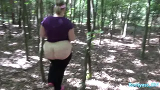 Blonde BBW Gives Sloppy Blowjob in the Woods