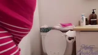 Curvy BBW Records Pissing Diary in Bathroom