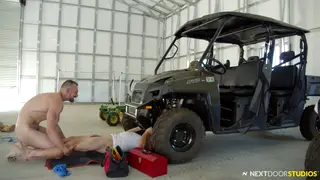 Mechanic Gets Throated Beside His Car