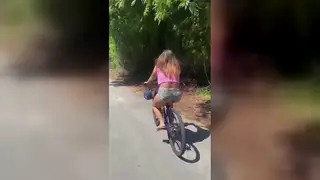 Redhead Wife Flashes Her Body on a Busy Street