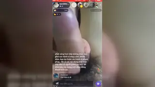 Solo Guy Sucks His Own Cock in Close-Up