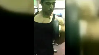 Amateur Guy Flexes Biceps During Solo Session