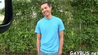 Muscular Hunk Takes Bareback Thrusting After Blowjob