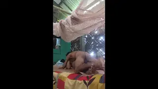 Indian Bhabhi Uses Toys With Her Boyfriend