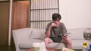 Asian Teen Tenant Gives Landlord Blowjob to Cumshot