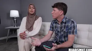 Arab Woman Pleases Her Tutor with POV Oral