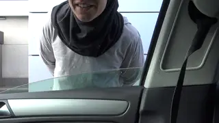 Arab MILF Delivers Handjob in Car Under Open Sky