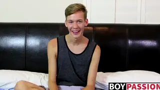 Slender Twink Auditions With a Solo Show
