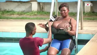 Ebony Beauty Flaunts Massive Natural Breasts in Bikini