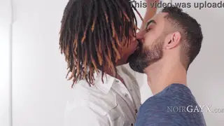 Muscular Handyman Takes BBC Bareback from Ebony Client