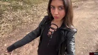 Public Park Blowjob Ends With Cum on Face