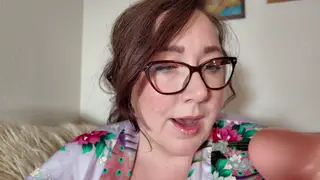 Curvy Stepmom Teases Stepson With POV Face Humping