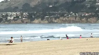 Muscular Guy Takes a Deep Blowjob from His Partner