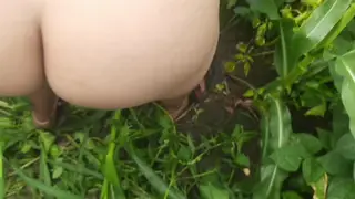 Indian Bhabhi Enjoys Rough Outdoor Anal and Rimming