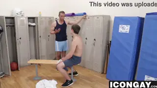 Muscular Daddy Teaches a Twink in the Gym