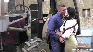 Curvy Brunette Gives a Sloppy Blowjob and Titjob Before a Heavy Cumshot