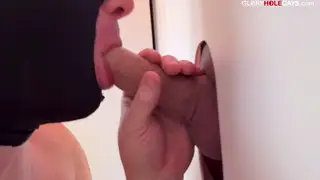 Indian Delivery Twink Services Mature Hunk at Gloryhole
