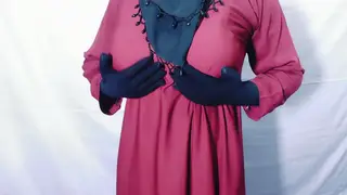 Indian Housewife Shares 69 and Oral with Her Lover