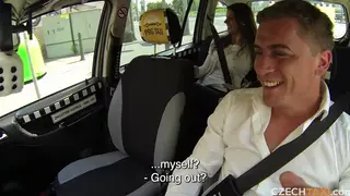 Teen Gets Triple Orgasm in the Back of a Taxi