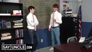 Latino Twink Compilation Packs Blowjobs and Facials