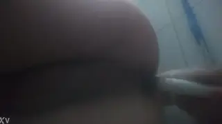 Solo Guy Stretches Hole Deep with Anal Fisting