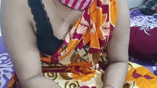 Indian Stepmom Welcomes Young Cock Into Mature Pussy