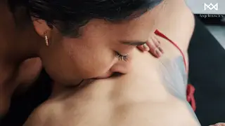 Muscular MILF Worships Tattooed Lover's Abs