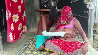 Indian Housewife in Cheerleader Gear Gives Handjob