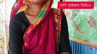 Indian Amateur Endures Double Penetration and Fisting