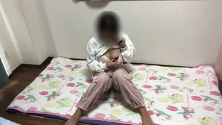 Japanese Student Explores VR Solo Session in POV