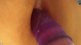 Amateur Tries a Dildo for the Very First Time