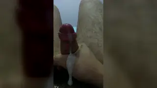 Latino Amateur Strokes to Cumshot Finish