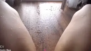 Solo Woman Explodes With Huge Squirt Using Toy