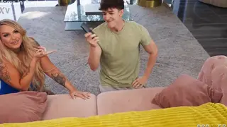 Tattooed Blonde MILF Takes Rough Creampie in Club Booth
