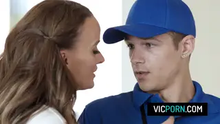 Housewife Takes Delivery Guy's Cock in Her Ass