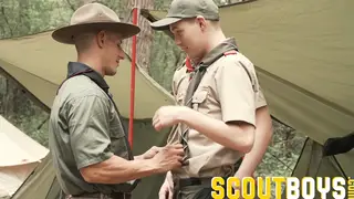 Blonde and Brunette Twinks Take Raw Threesome in Forest