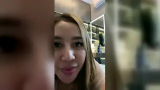 Solo Beauty Fucks Her Ass and Squirts Hard