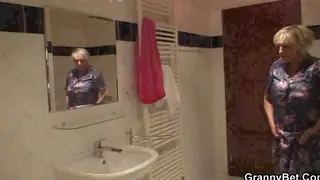 European Mature Gives Titjob Before Doggystyle Fuck