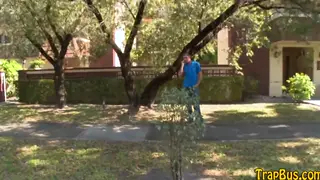 Straight Guy Gets Sucked Off Until He Unloads