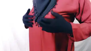 Indian Hijabi MILF Sucks Neighbor in Secret