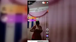Arab Wife Performs Live for Cuckold Husband