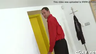 Muscular Hunk Takes a BBC Deep in Interracial Encounter
