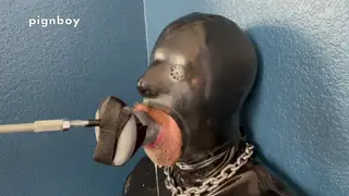 Muscular Slave Takes a Machine Deepthroat Session
