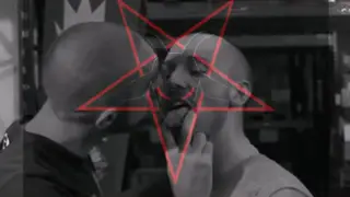 Muscular Hunk Takes Raw Cock Through a Gloryhole
