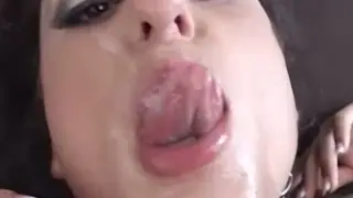 Latina Beauty Services a Massive Black Cock