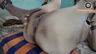 Pregnant Indian Woman Takes Double Penetration on Webcam