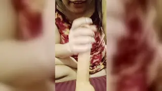 Curvy Asian Teen Explores Anal Play on Live Webcam